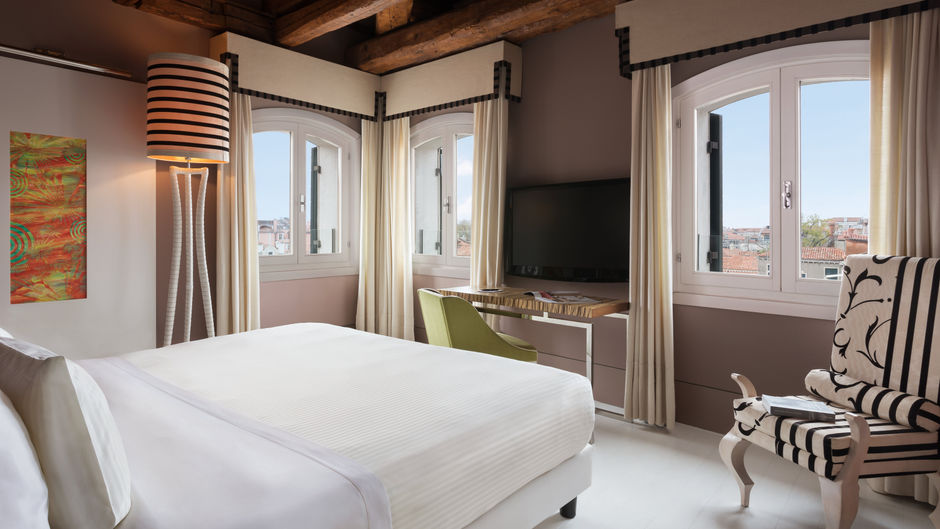 Sina Centurion Palace Room