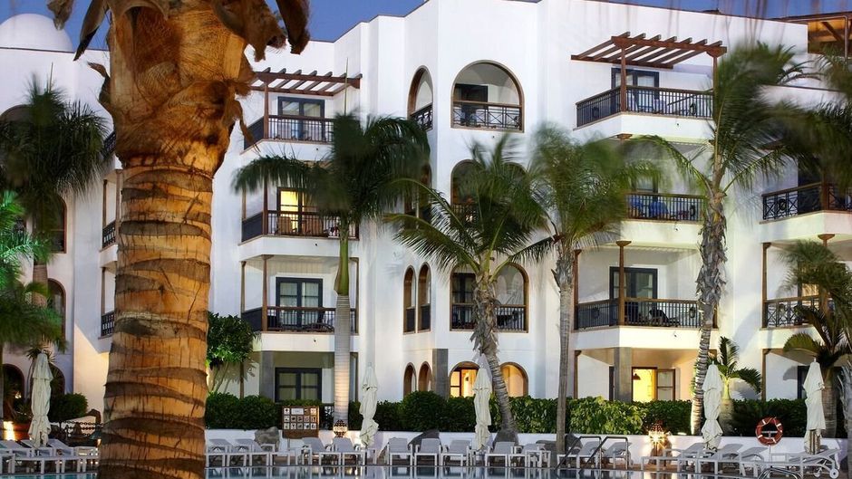 Princesa Yaiza Suite Hotel Resort Pool