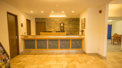 Sunnyside Inn & Suites