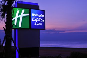 Holiday Inn Express & Suites Galveston W