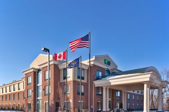 Holiday Inn Express Hotel & Suites