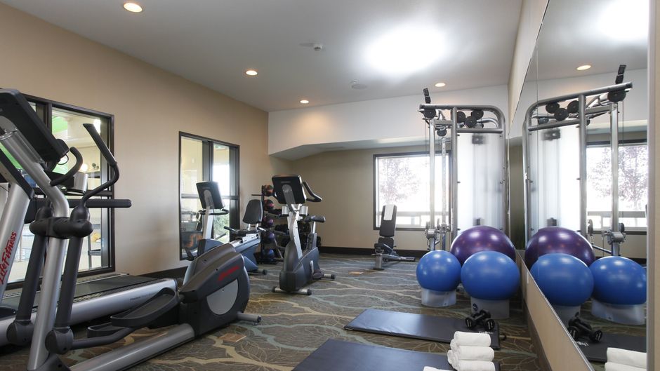 Holiday Inn Express Fort Saint John Health Club