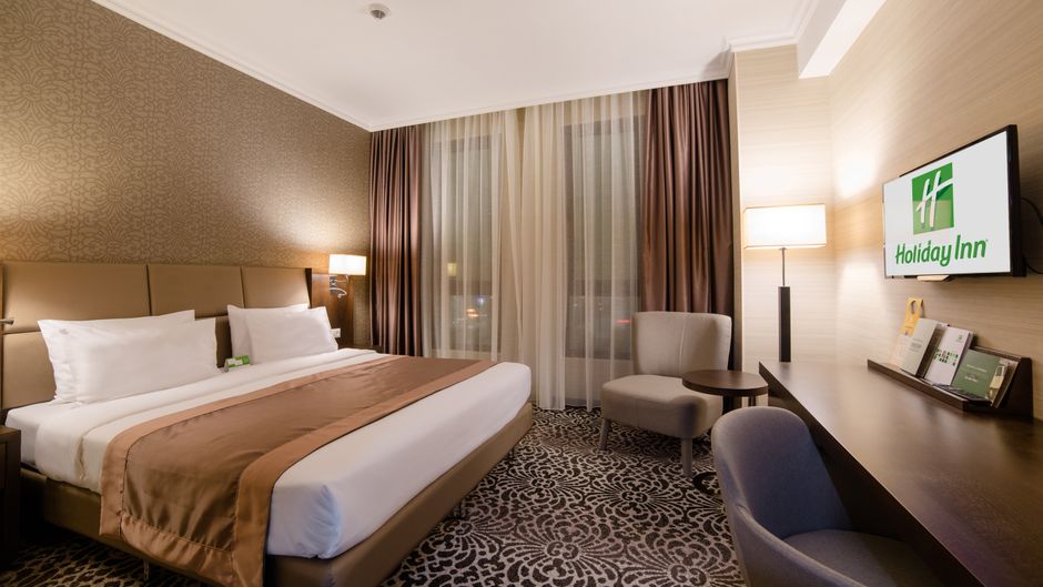 Holiday Inn Aktau Room