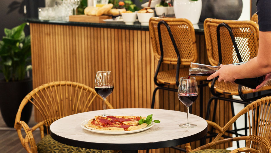 Staybridge Suites The Hague - Parliament Restaurant