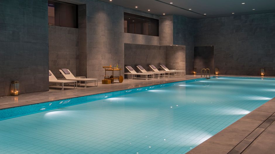 Sukhothai Shanghai Pool