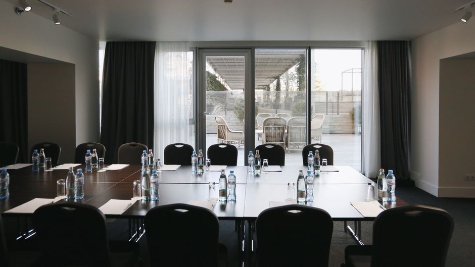 Holiday Inn Tbilisi Meeting