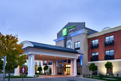 Holiday Inn Express Hotel & Suites