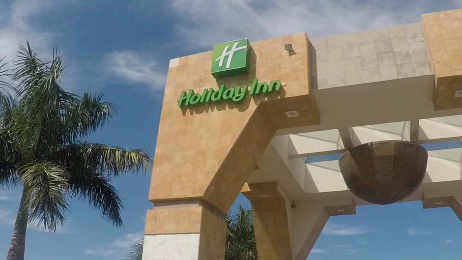 Holiday Inn Villahermosa Aeropuerto Exterior