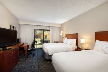 Courtyard Dallas-Fort Worth/Bedford