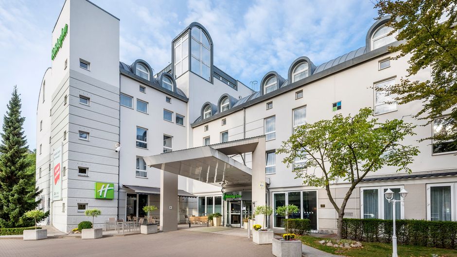 Holiday Inn Exterior