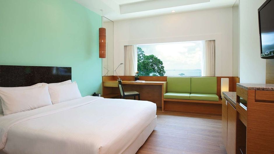 Village Hotel Changi Room