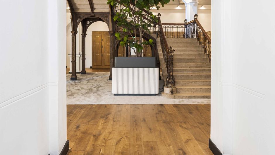 Hotel Arena Lobby