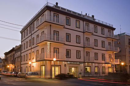 Hotel Card International