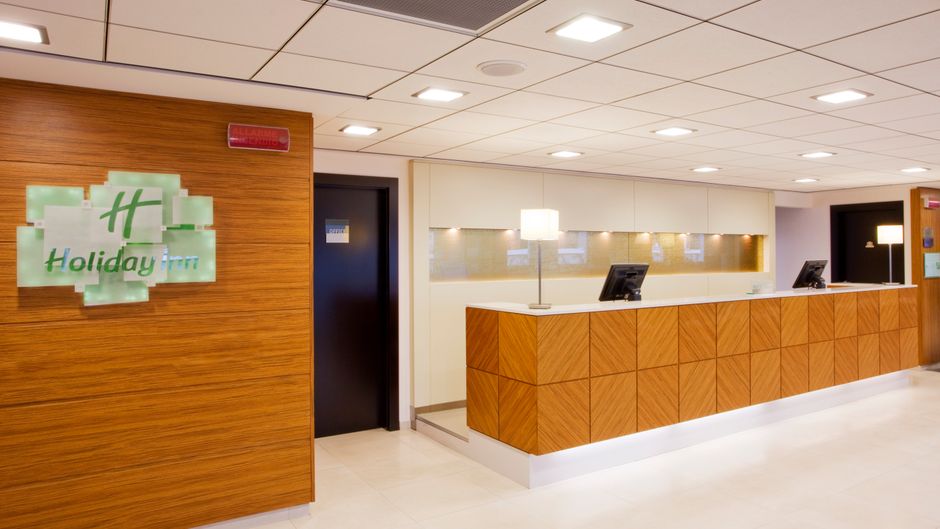 Holiday Inn Salerno-Cava de' Tirreni Lobby