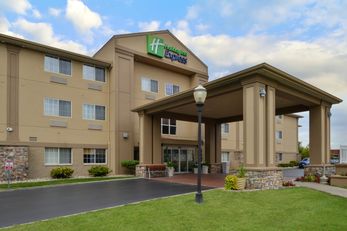 Holiday Inn Express & Suites