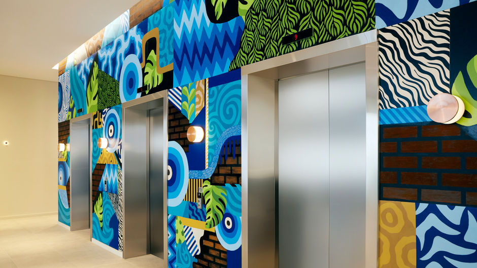 Holiday Inn Express Adelaide City Centre Lobby