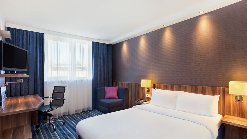 Holiday Inn Express Augsburg Room