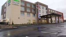 Holiday Inn Express & Suites Marietta