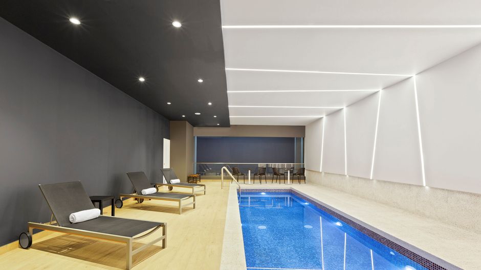 Holiday Inn Express Lima San Isidro Pool