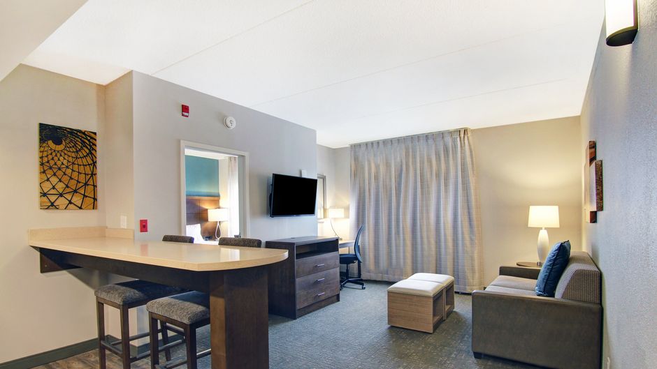 Staybridge Suites Toronto -Vaughan South Suite
