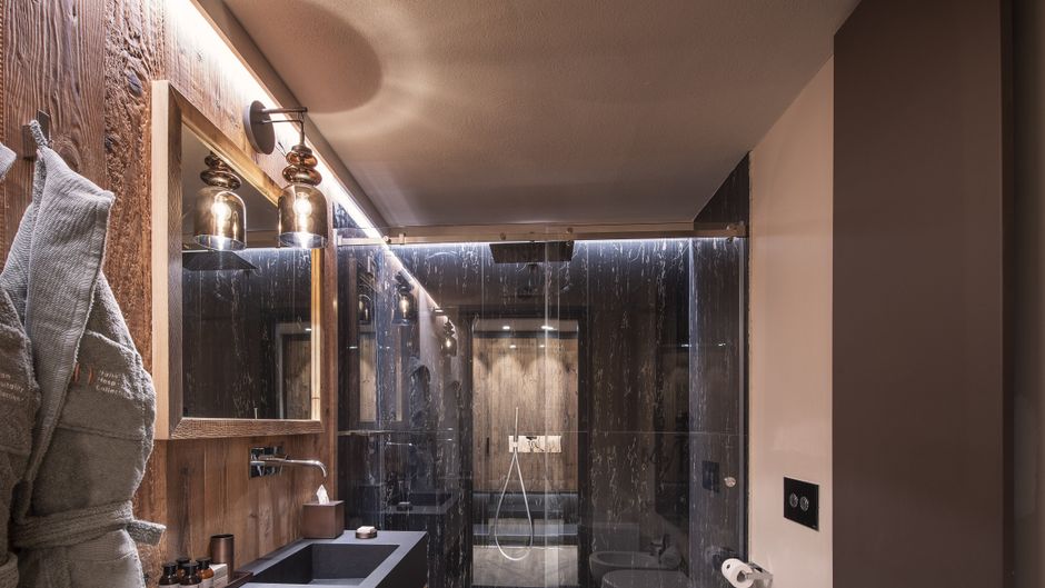 Le Massif Hotel Room