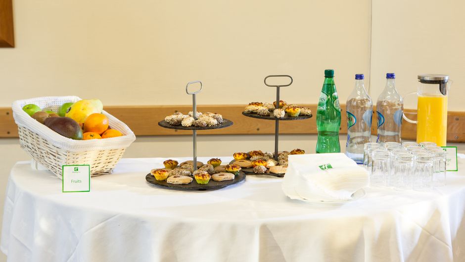 Holiday Inn Lisbon Continental Meeting