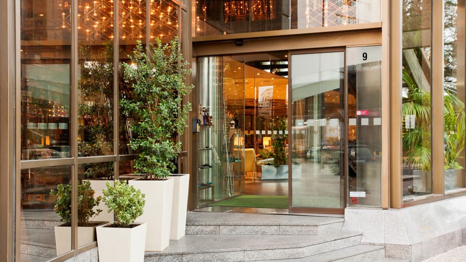 Holiday Inn Lisbon Continental Exterior