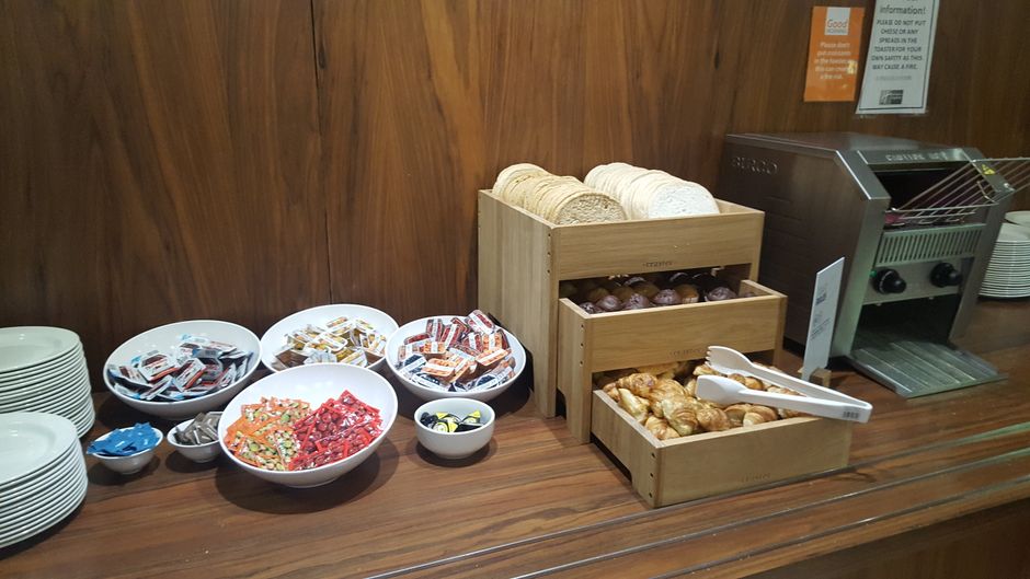 Holiday Inn Express Croydon Restaurant