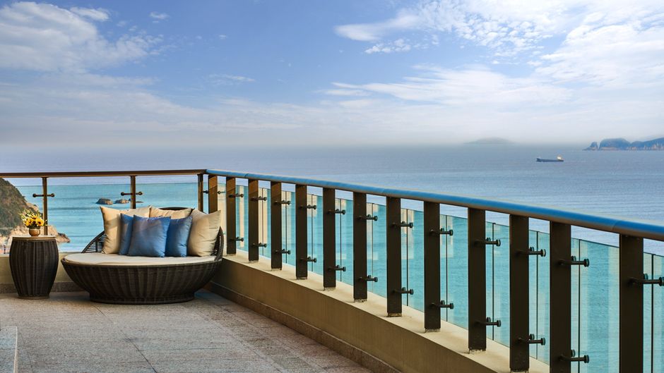 Crowne Plaza Ningbo Xiangshan Sea View Pool