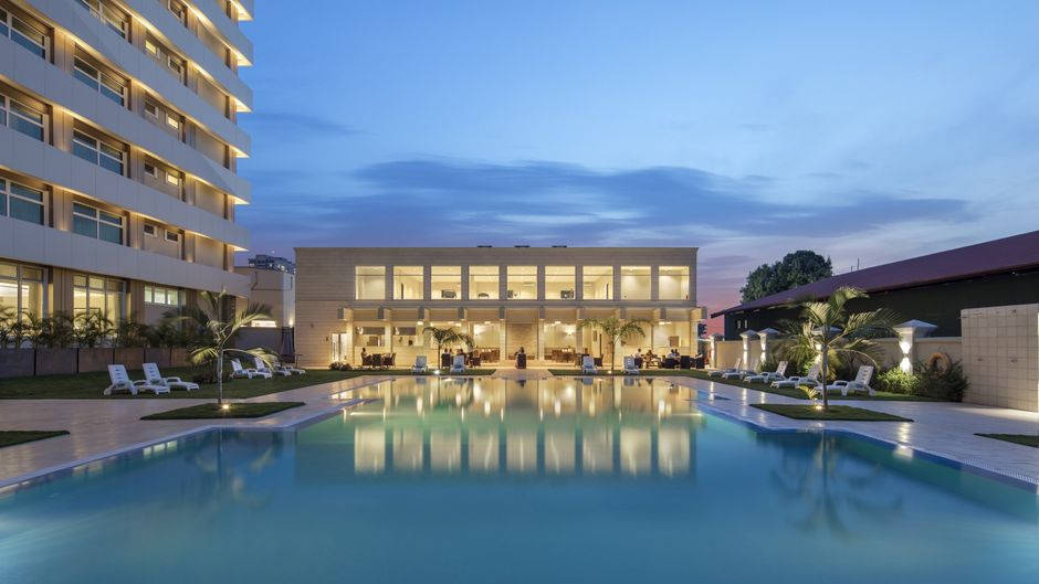Fraser Suites Abuja Pool