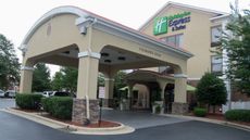 Holiday Inn Express & Suites Sanford