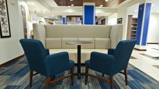 Holiday Inn Express & Suites, Monroe