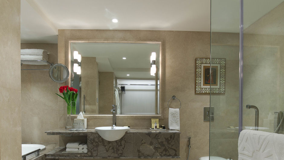 Taj Palace Hotel Room