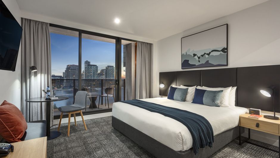 Quest NewQuay, Docklands Room