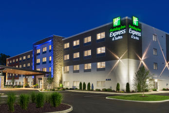 Holiday Inn Express & Suites Medina