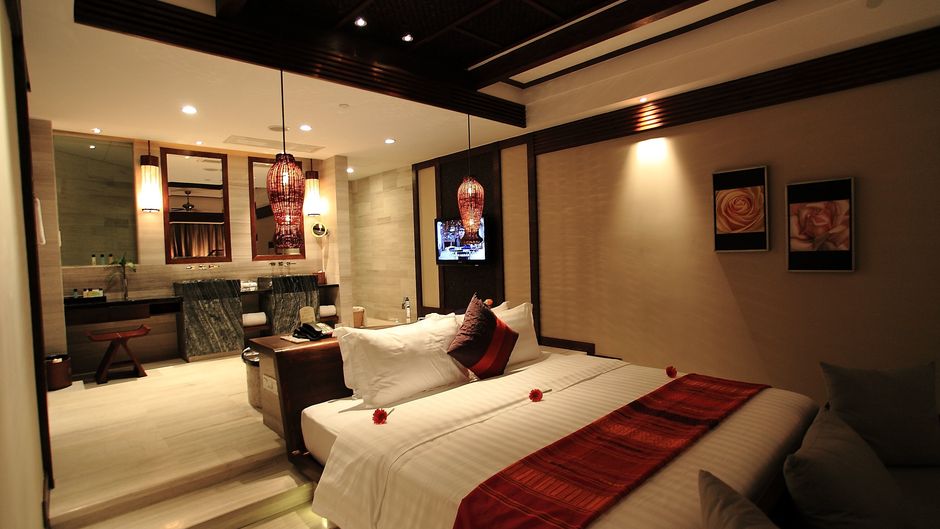 Crowne Plaza Danang Suite