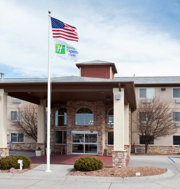 Holiday Inn Express & Suites
