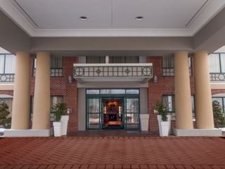Holiday Inn Express Hotel and Suites Buf