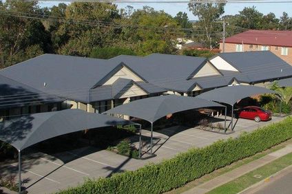 Francis Phillip Motor Inn & The Lodge
