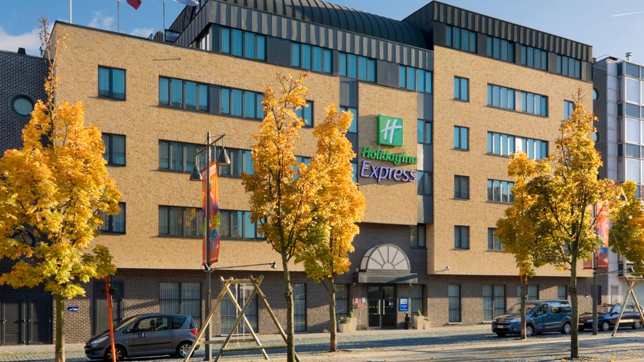 Holiday Inn Express Hasselt Exterior