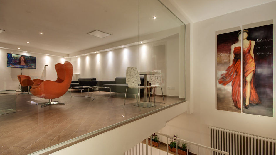 Hotel Genius Downtown Lobby