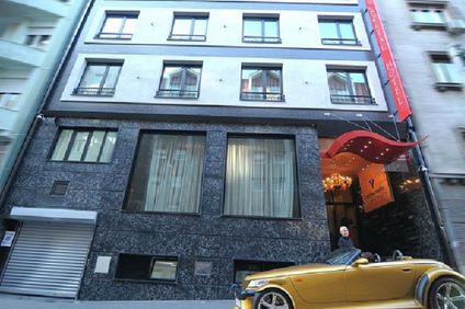 Crystal Hotel Belgrade