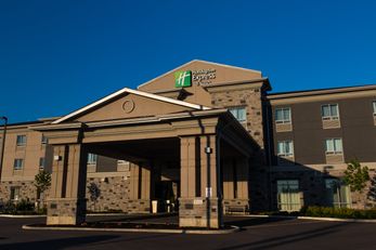 Holiday Inn Express & Stes Thunder Bay