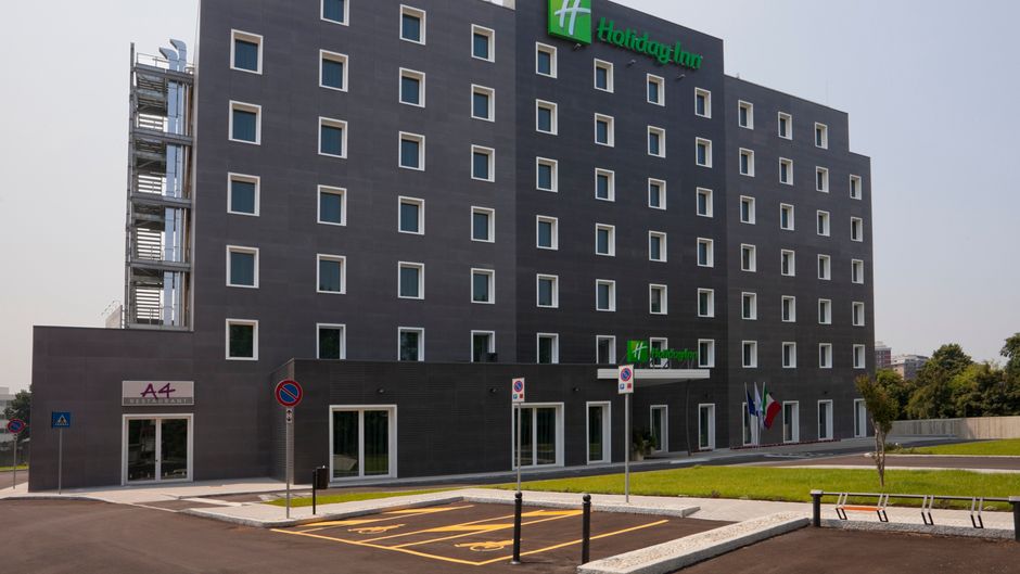 Holiday Inn Milan Nord Zara Exterior