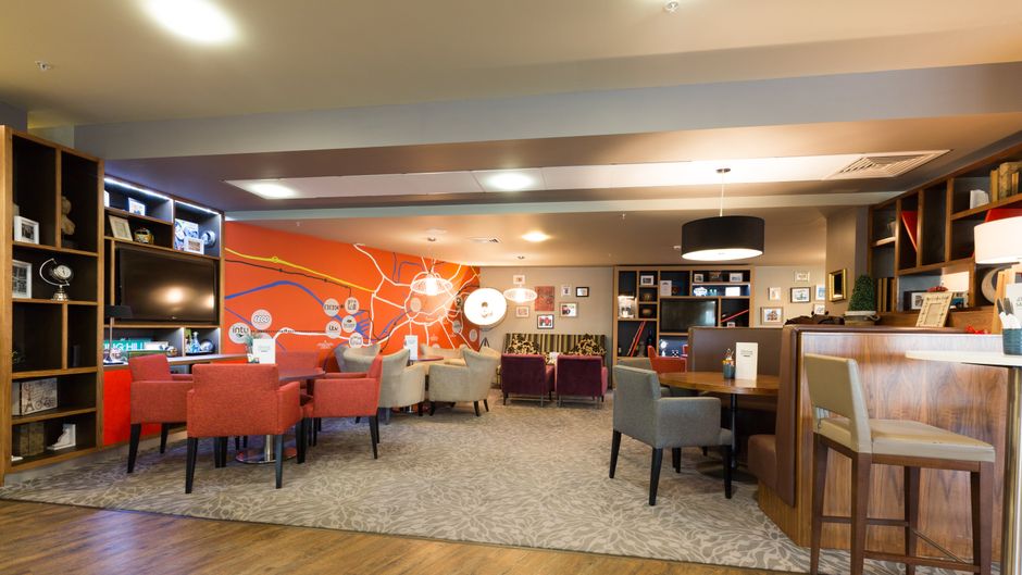 Holiday Inn Manchester-MediaCityUK Lobby