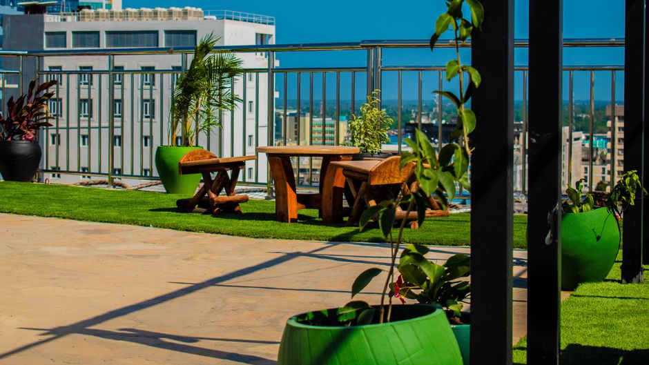 Holiday Inn Dar Es Salaam Restaurant