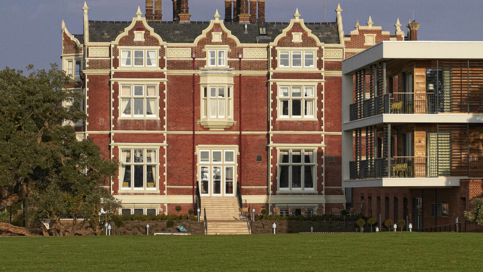 Wivenhoe House Hotel Exterior