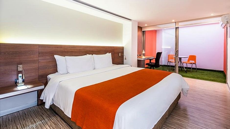 Hotel Bogota 100 Room