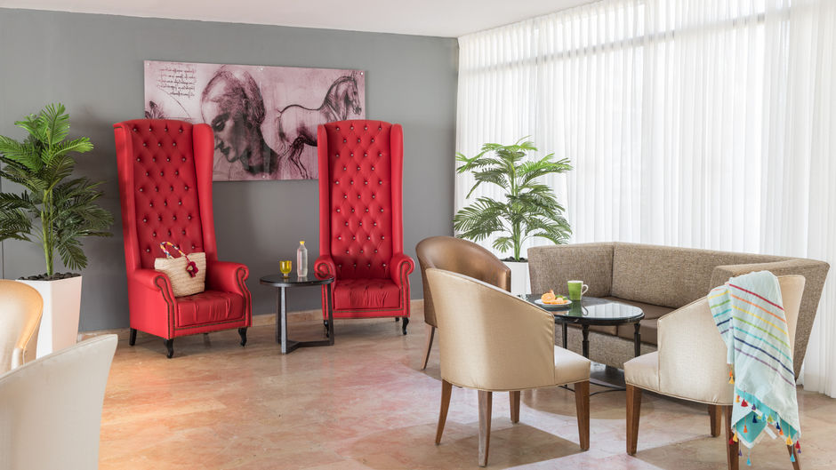 Lot Spa Hotel Lobby