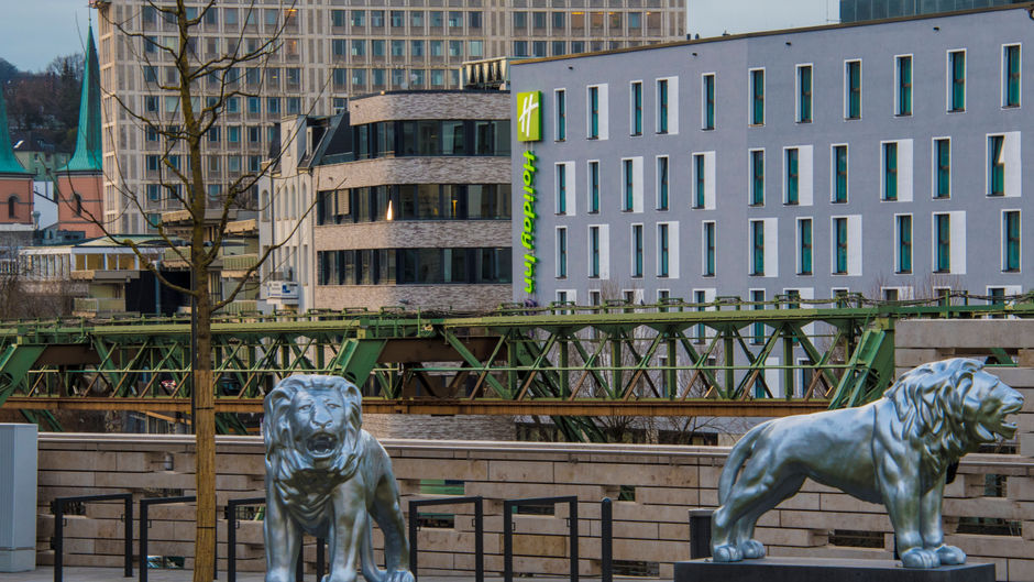 Holiday Inn Express Wuppertal-Hauptbahof Exterior